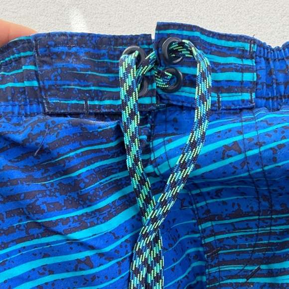 Nike Royal Blue Sports Shorts - Picture 10 of 10